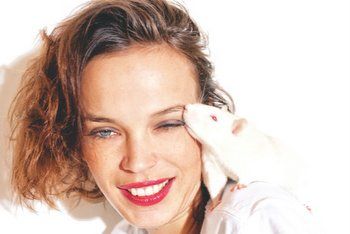 Andrea Lehotska and her beloved pet rat